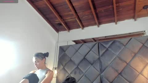 Lizzy online show from 12/03/25, 06:39