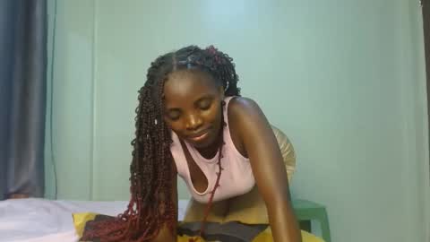 cute_lorna online show from 04/14/26, 11:27