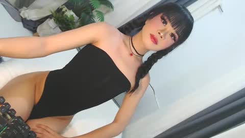 Jane online show from 05/08/26, 05:40