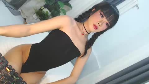 Jane online show from 05/09/26, 12:10