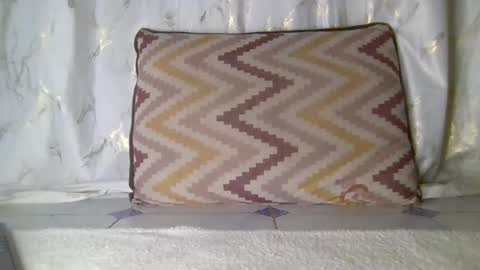 Snapshot of cute_melannin chatting on 12/21/25, 01:13 tiff flavian online show from 12/21/25, 01:13