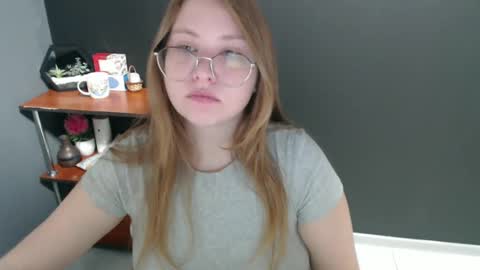 Veronica online show from 12/20/24, 07:44