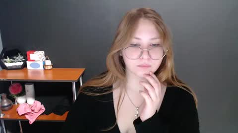 Veronica online show from 01/07/25, 08:03