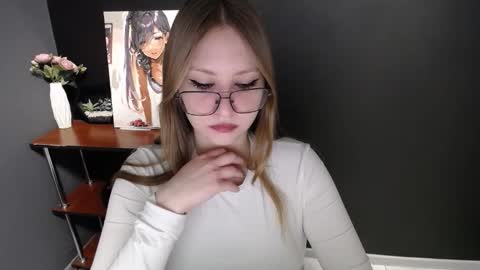 Veronica online show from 03/17/26, 07:23