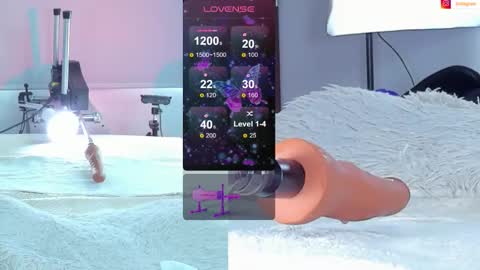 Snapshot of cute_mitsy chatting on 03/05/26, 04:03 mitsy online show from 03/05/26, 04:03