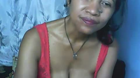 Snapshot of cute_moll chatting on 02/24/25, 06:58 murielle online show from 02/24/25, 06:58