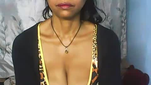 Snapshot of cute_moll chatting on 03/10/25, 06:49 murielle online show from 03/10/25, 06:49