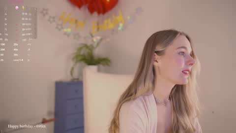 Snapshot of cute_pie_an chatting on 03/01/25, 11:15 AN online show from 03/01/25, 11:15