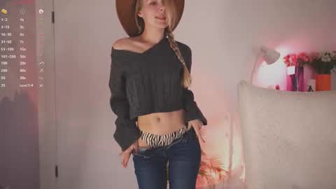 Snapshot of cute_pie_an chatting on 09/13/25, 12:32 AN online show from 09/13/25, 12:32