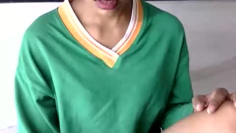 Snapshot of cute_ruhii chatting on 05/25/26, 05:24 ruhi online show from 05/25/26, 05:24