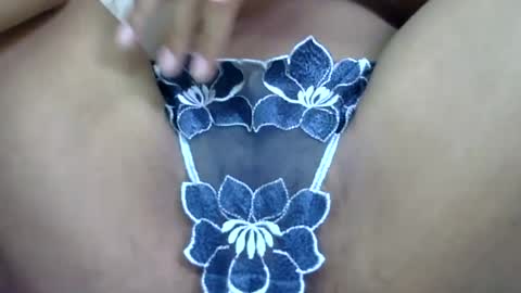 Snapshot of cute_ruhii chatting on 06/25/26, 05:34 ruhi online show from 06/25/26, 05:34