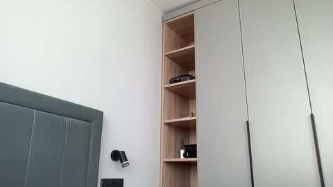 cute_skywalker online show from 09/14/25, 09:41