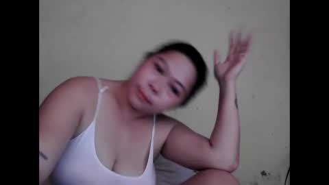 Mimi online show from 04/29/26, 11:44