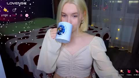 Sue online show from 03/02/25, 04:53