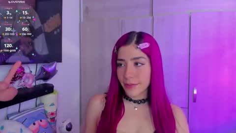 Snapshot of cute_sweetmontt chatting on 03/08/26, 09:18 katalinda montt online show from 03/08/26, 09:18