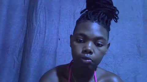 cute_tamara1 online show from 11/19/25, 07:30