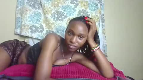 cute_tasha online show from 04/12/26, 11:04