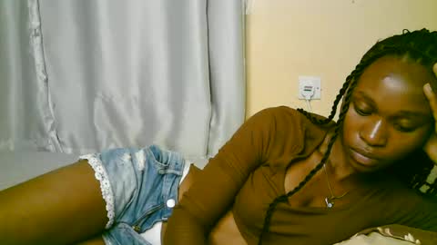Snapshot of cute_tasha chatting on 06/17/26, 12:02 cute_tasha online show from 06/17/26, 12:02