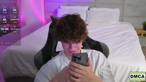 Thomas -  online show from 12/06/24, 11:14