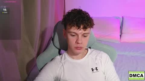 Snapshot of cute_thomas chatting on 01/16/26, 03:49 Thomas - online show from 01/16/26, 03:49