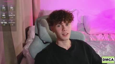 Snapshot of cute_thomas chatting on 03/11/26, 08:26 Thomas - online show from 03/11/26, 08:26