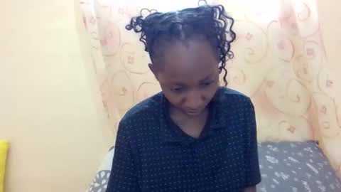 Snapshot of cute_xeniah chatting on 09/27/25, 10:09 cute_xeniah online show from 09/27/25, 10:09