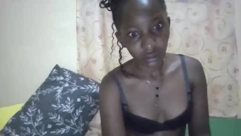 Snapshot of cute_xeniah chatting on 09/29/25, 11:09 cute_xeniah online show from 09/29/25, 11:09