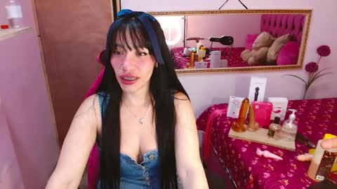 cute_zoe1 online show from 06/14/26, 06:54