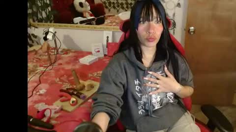 cute_zoe1 online show from 07/05/26, 02:07