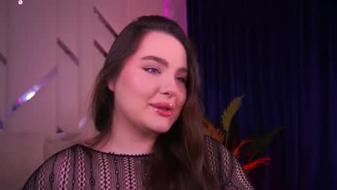 Amber online show from 11/09/25, 01:04