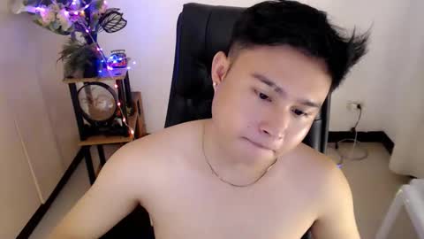 cuteasianlee online show from 02/01/26, 05:44