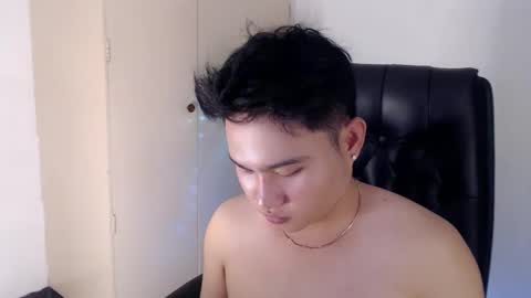 cuteasianlee online show from 02/04/26, 10:26
