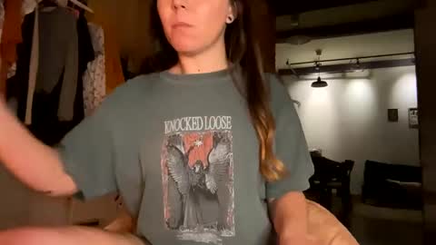 Snapshot of cuteballoons chatting on 01/17/25, 11:40 CuteBalloons online show from 01/17/25, 11:40