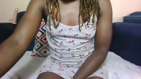 Cuteberry87 online show from 12/16/25, 08:30