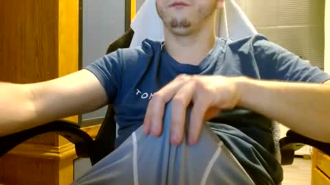 Cuteboy090 online show from 06/22/26, 10:07