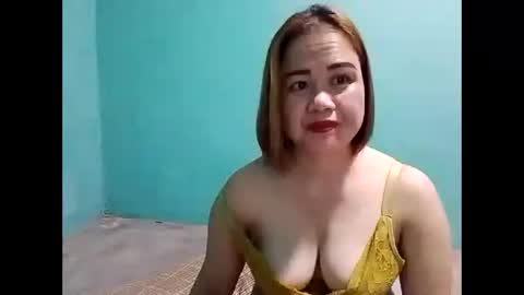 Snapshot of cutechey06 chatting on 12/11/24, 09:23 Sky online show from 12/11/24, 09:23