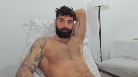 cuteeboy online show from 02/12/25, 06:40