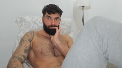 cuteeboy online show from 02/16/25, 01:16