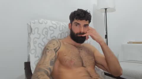 cuteeboy online show from 02/22/25, 10:31