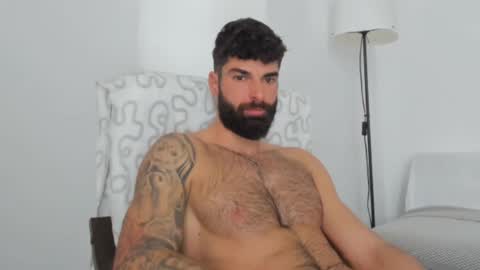 cuteeboy online show from 02/25/25, 07:20