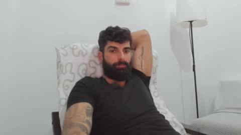 cuteeboy online show from 03/10/25, 03:41