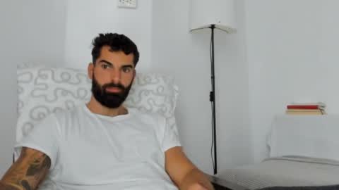 cuteeboy online show from 11/03/25, 07:31