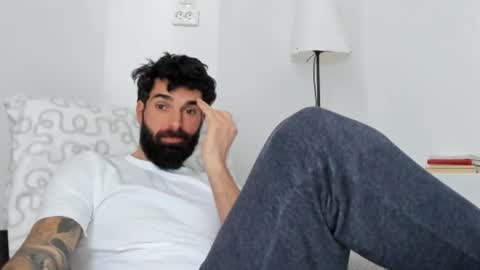 cuteeboy online show from 02/03/26, 08:08