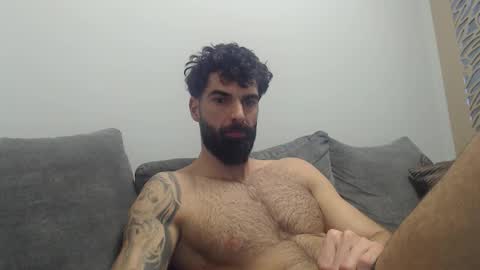 cuteeboy online show from 02/11/26, 07:24