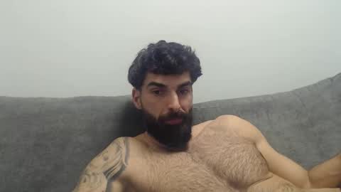 cuteeboy online show from 02/11/26, 07:30