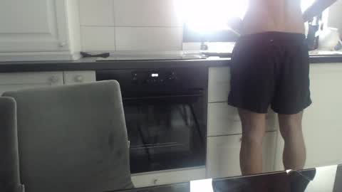 cuteeboy online show from 05/05/26, 05:48