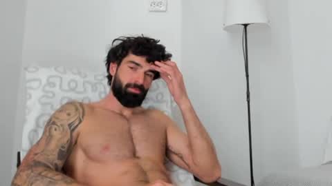 cuteeboy online show from 05/07/26, 05:35