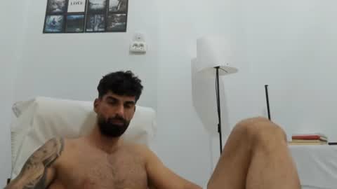 cuteeboy online show from 06/26/26, 06:12
