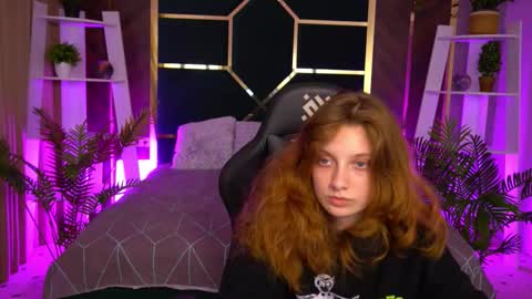 Foxy online show from 11/14/25, 02:16