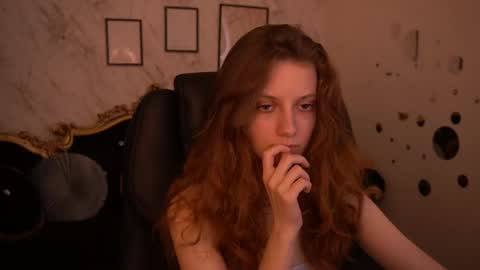 Foxy online show from 06/01/26, 12:51